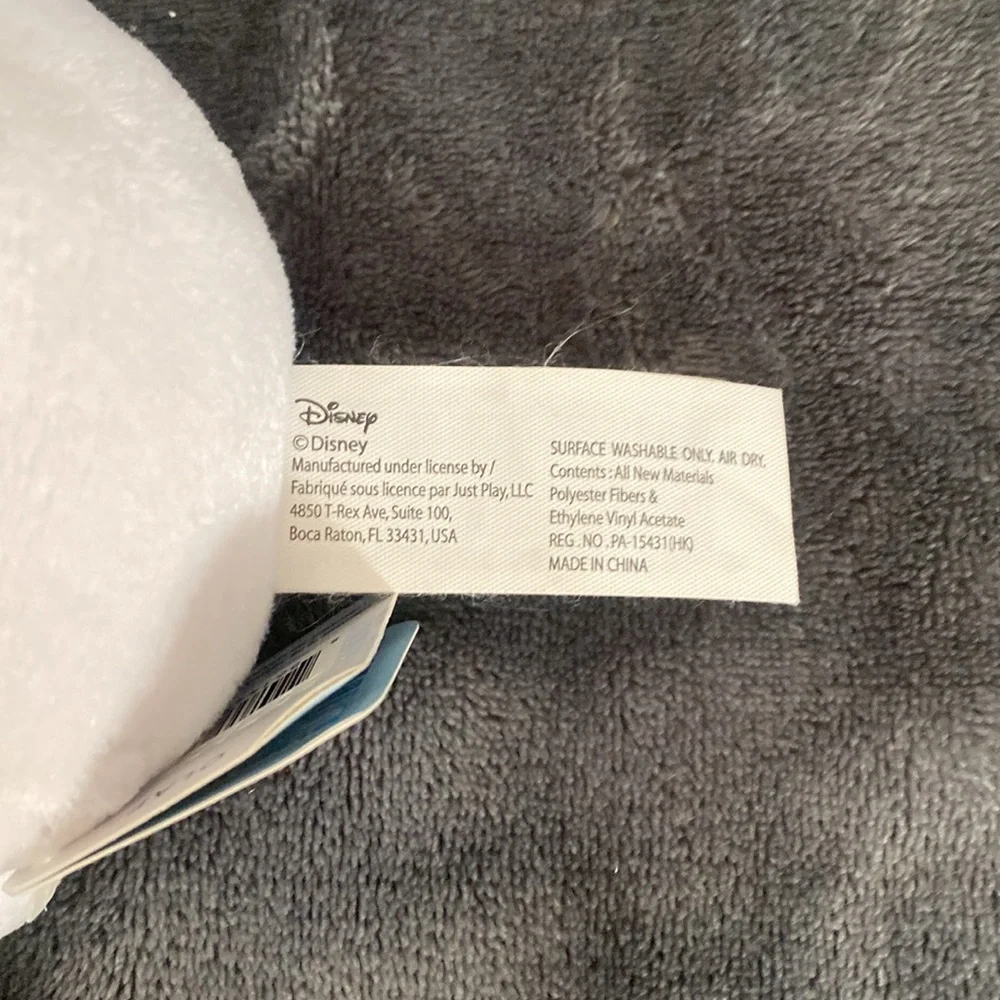 Disney NWT 9” Olaf’s Frozen Adventure plush